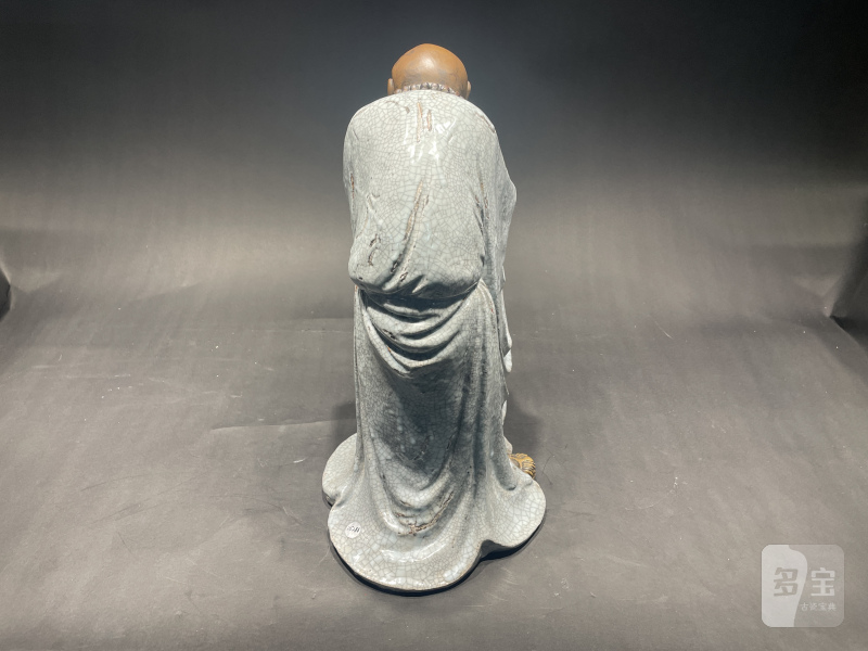 清 石湾窑罗汉瓷塑 - 图4